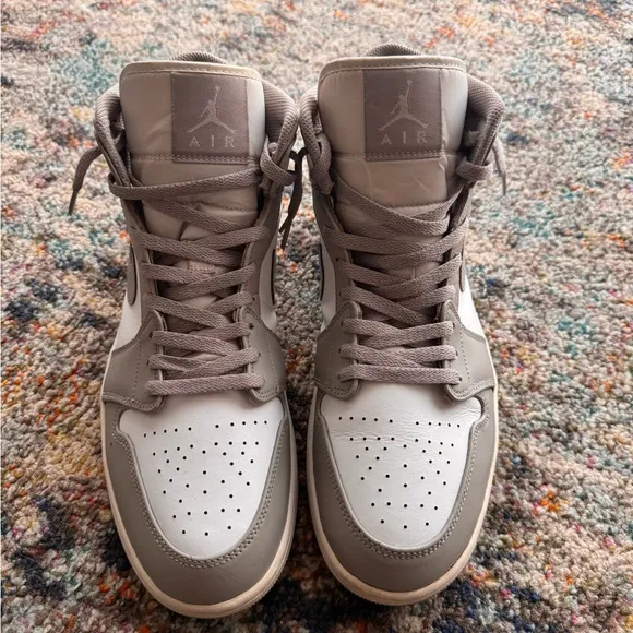 Jordan 1 “Linen” Men’s 13