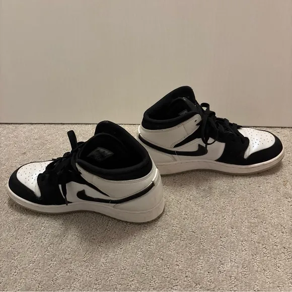 Jordan 1 Mid SE Diamond  Shorts White Black 2022 Size 7Y GS) DN4321-1001