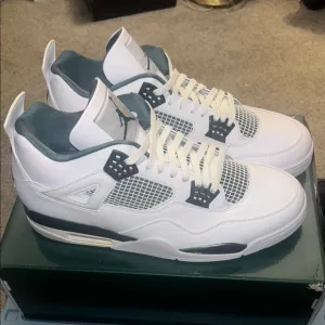 Jordan 4 Retro White and Pine Green Sneakers