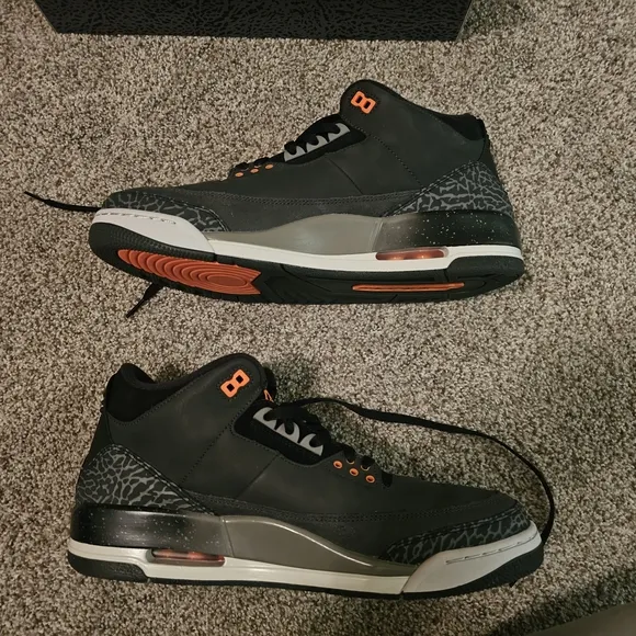 Jordan Retro 3 Fear (2023) 12.5M - Pre-owned WORN ONCE