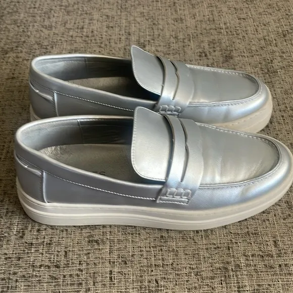 J/Slides Silver Faux Leather Silver Loafers Size 9.5