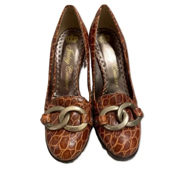 Juicy Couture ITALY Embossed Brown Croc Leather Round Toe Loafers Heels Sz 6.5