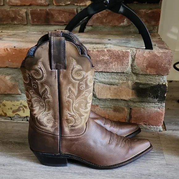Justin Womens Leather Cowboy Western Boots w/Intricate Stitching Brown Sz 10B