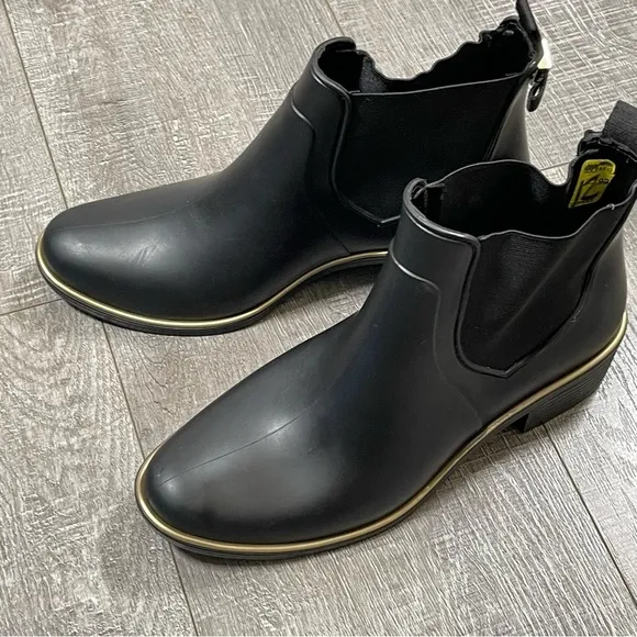 KATE SPADE New York Solstice Rain Ankle Boots Size 7 Black Gold