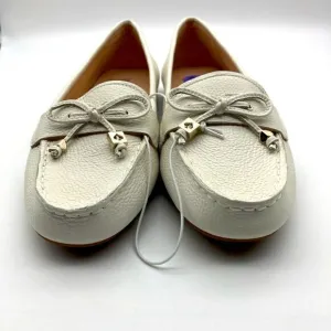 Kate Spade Sheshire Tie White Pebble Leather Bow Loafers Size 8,5B Like New