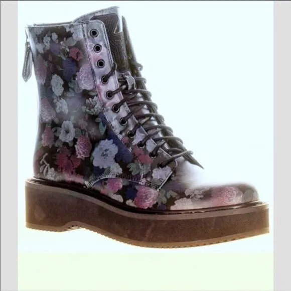 KENDALL &amp; KYLIE FLORAL COMBAT BOOTS.  NEW