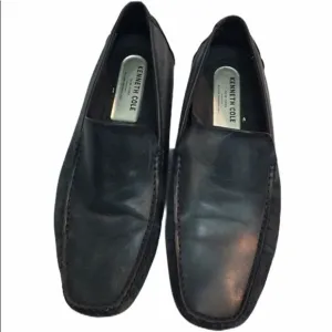 Kenneth Cole leather Blue loafers size 91/2