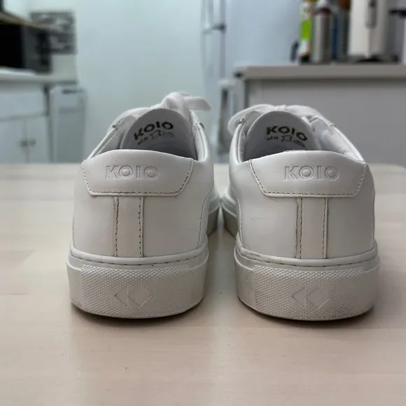 KOIO White Sneakers Minimalist Leather Design