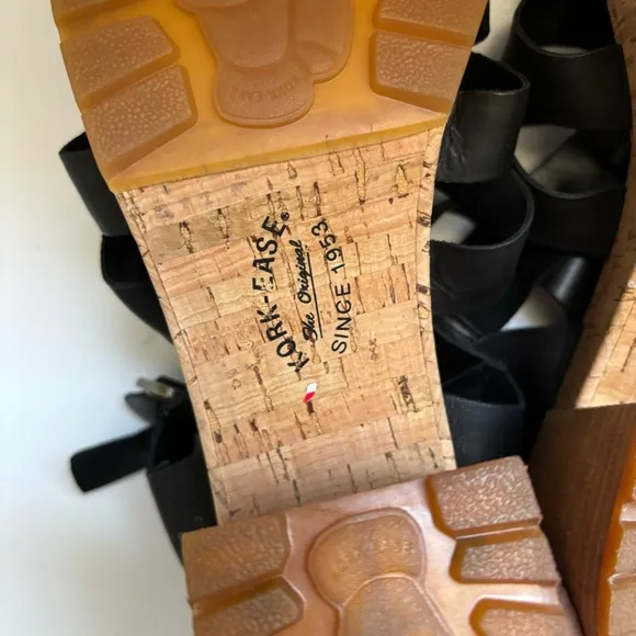 Kork- Ease Camille Block Heel Strappy Sandals Sz 11M