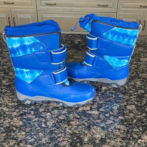 LANDS END KIDS FLURRY WINTER SNOW BOOTS THERMOLTE INSULATED SIZE 6 NWOT
