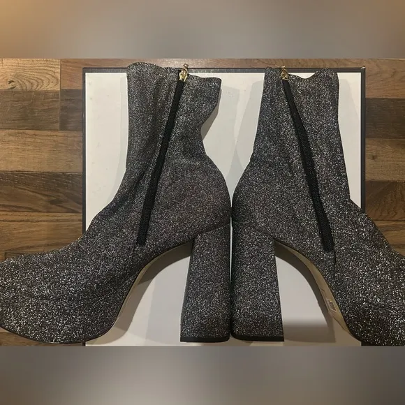 Larroude Dolly Platform Stretchy Silver Boots 👢