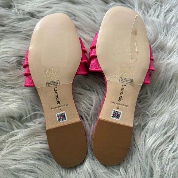LARROUDE Ivy Ruffle Slip On Mule Flat Sandals in Pink Raffia Size 5 NWB