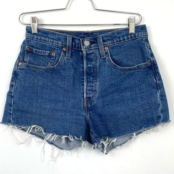 Levi's 501 High waisted cut out raw hem denim Shorts size 26