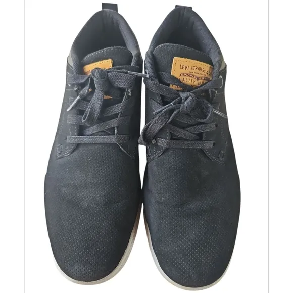 Levi's Black Sneakers Minimalist Design Comfortable