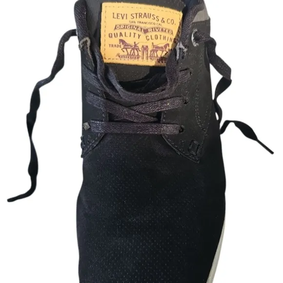 Levi's Black Sneakers Minimalist Design Comfortable