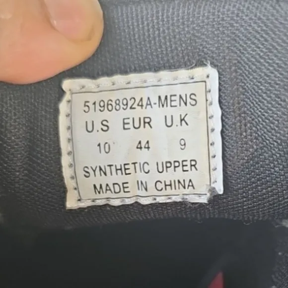 Levi's Black Sneakers Minimalist Design Comfortable