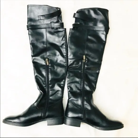 Libby Edelman High Knee Boots Women Size 7.5 Color Black