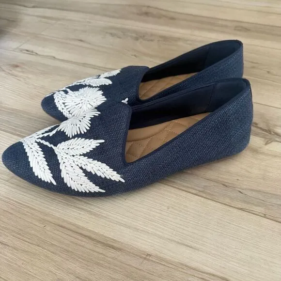 Limited edition the heron Birdies embroidered flats Size 8.5