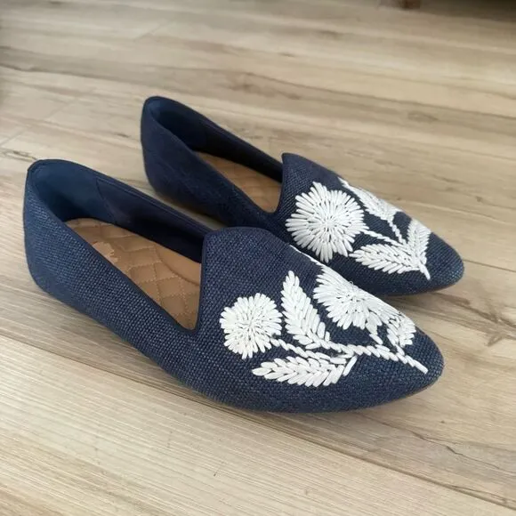 Limited edition the heron Birdies embroidered flats Size 8.5