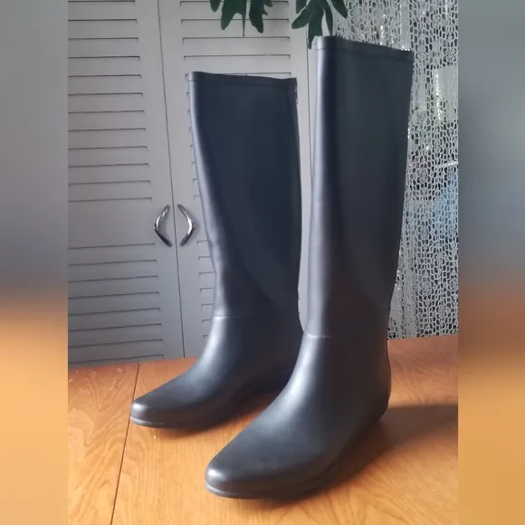 Loeffler Randall Rain Boot Size 9