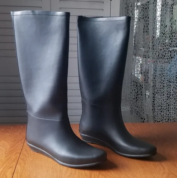 Loeffler Randall Rain Boot Size 9
