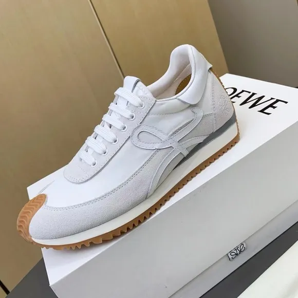 Loewe Women's Flow runner in suede and nylon White