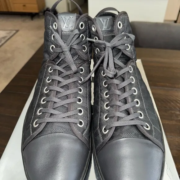 Louis Vuitton - Black Damier Graphite Nylon &amp; Leather