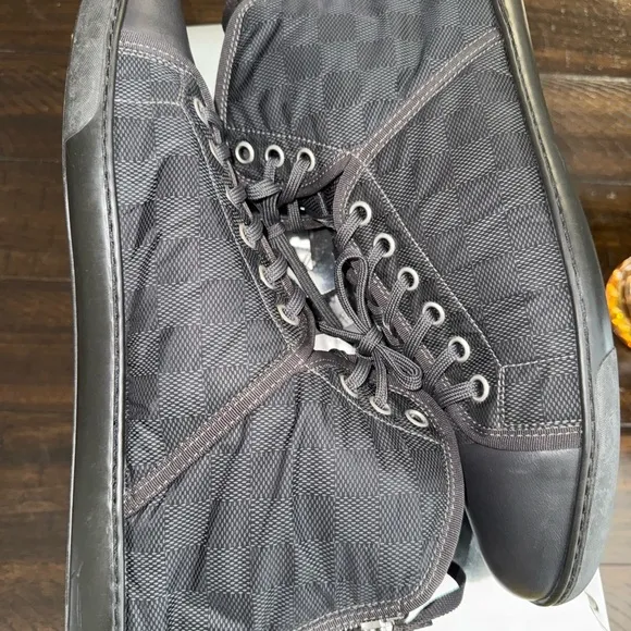 Louis Vuitton - Black Damier Graphite Nylon &amp; Leather