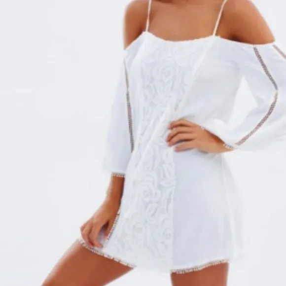 L*SPACE Boho Lace Crochet Cold Shoulder Dress Swim Cover-Up White- Size Medium