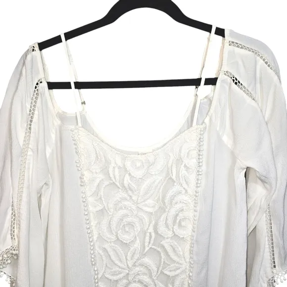 L*SPACE Boho Lace Crochet Cold Shoulder Dress Swim Cover-Up White- Size Medium