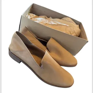 Lucky Brand Women’s Cahill Leather Loafers size 8 Tan (Sesame Saratoga)