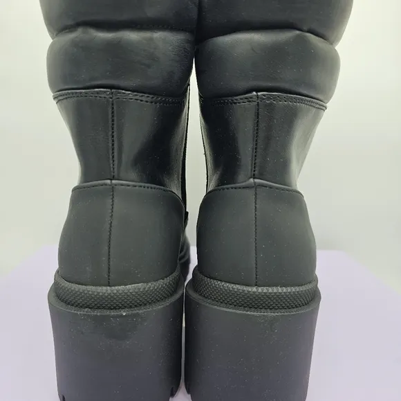 Madden Girl Black Zipper Platform Ankle Boots Size 10 Medium