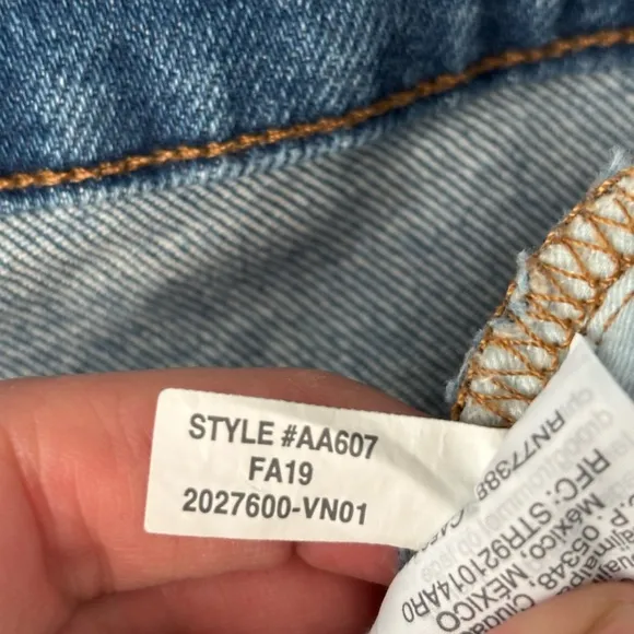 Madewell | frayed edge | cropped | denim | 29