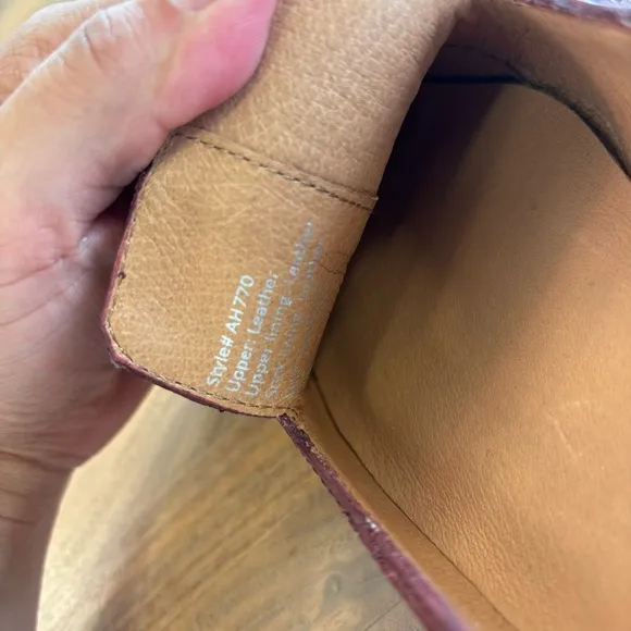 Madewell The Frances Skimmer in Leather, Size 6.5