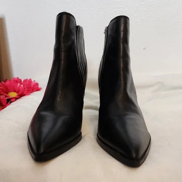 Marc Fisher Womens Ellard Pointy Toe Boots Ankle Booties Classic Leather Spring