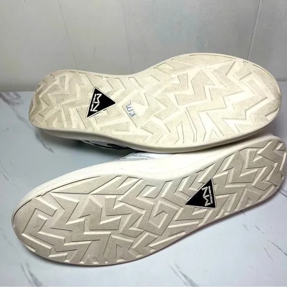 Marc Nason by Skechers 210782 Men's White/Black Leather Slip On Sneakers