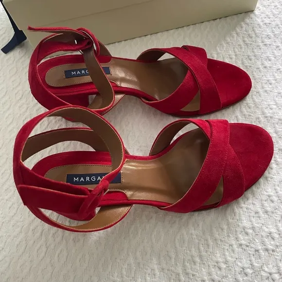 Margaux City Sandals Red with Block Heel and Crisscross Straps New 39 W