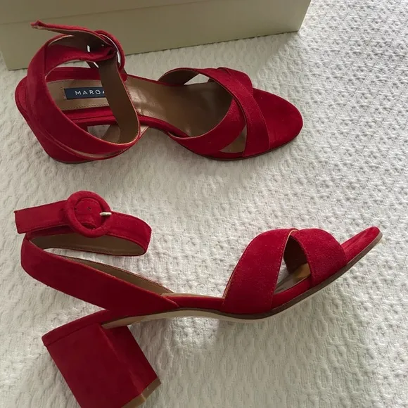 Margaux City Sandals Red with Block Heel and Crisscross Straps New 39 W