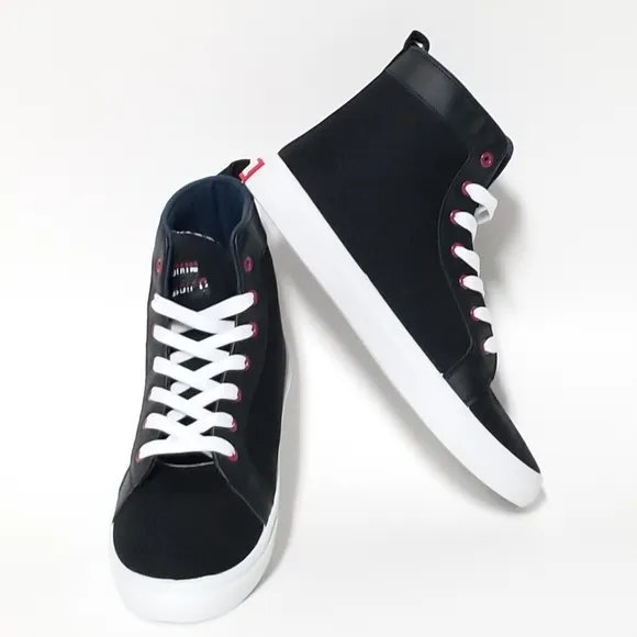 Marvel Sneakers!