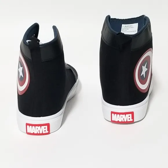 Marvel Sneakers!