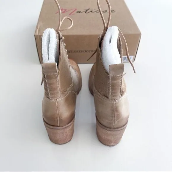 Matisse // Ankle boots // Size 10 womens // New in box // tan