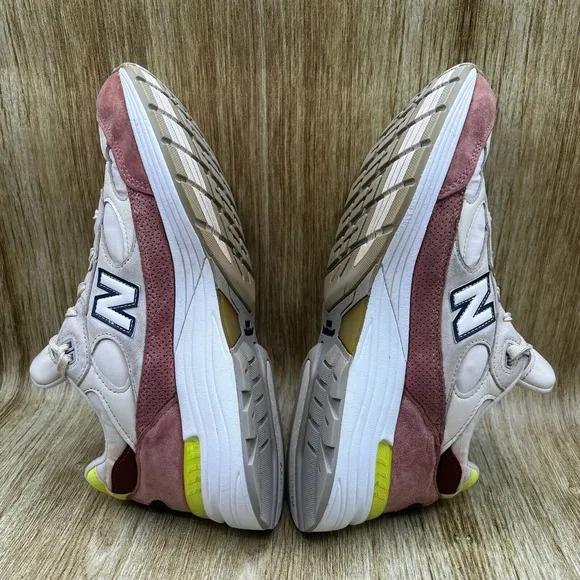 Men's 10.5 Womens 12 - New Balance 992 Off White Off Red Sneakers Shoes W992IWD