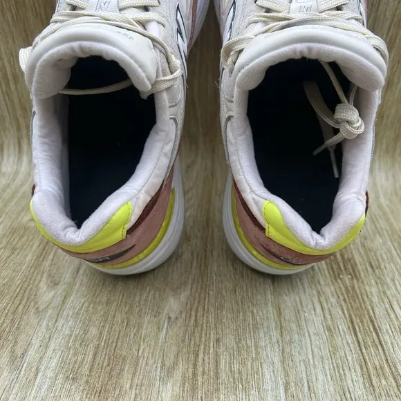 Men's 10.5 Womens 12 - New Balance 992 Off White Off Red Sneakers Shoes W992IWD