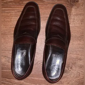 Men’s Salvatore Ferragmo Loafers