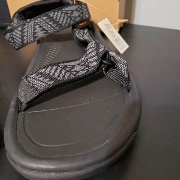 Men's TEVA Hurricane XLT2 1019234 BNBK Gray Black Sandals Size 12