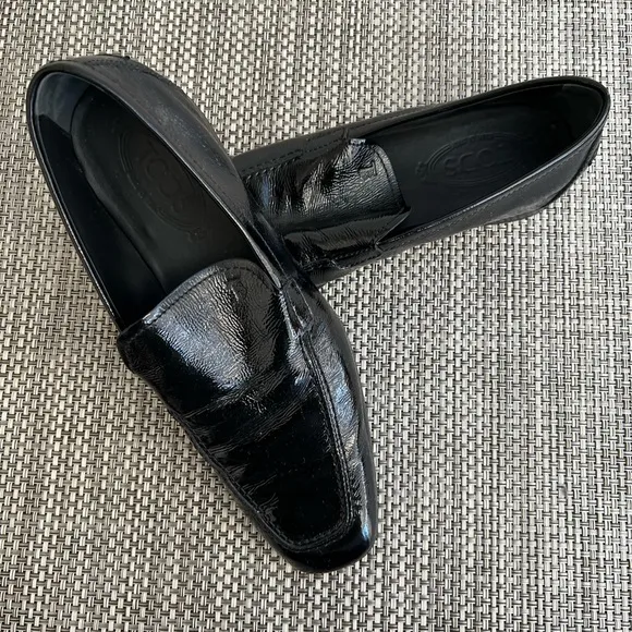 Men’s “TOD’S” Black Patent Leather Slip on Loafers
