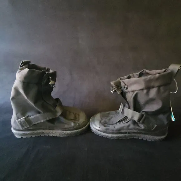 Men's Womens Neos Traveller T1A Black Waterproof Boots Overshoes w/ Grip Size XS