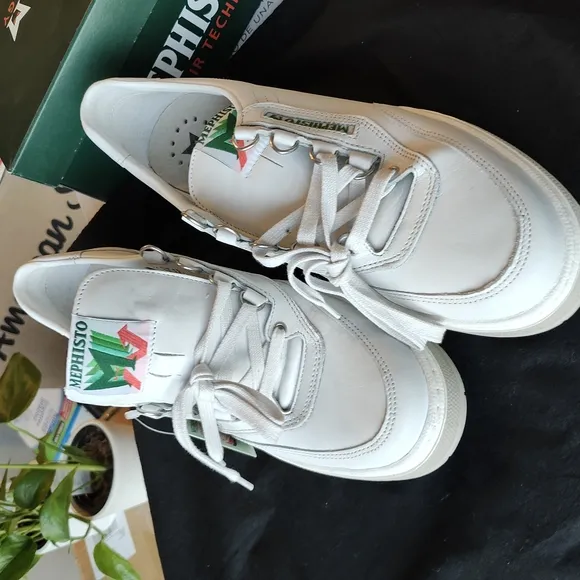 Mephisto White Sneakers Minimalist Design Versatile Wear