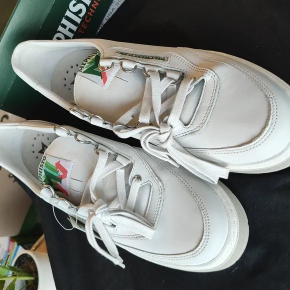 Mephisto White Sneakers Minimalist Design Versatile Wear