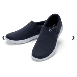 Merinos Slip On Sneakers in Black Size 7 Made From Fine Australian Merino Wool